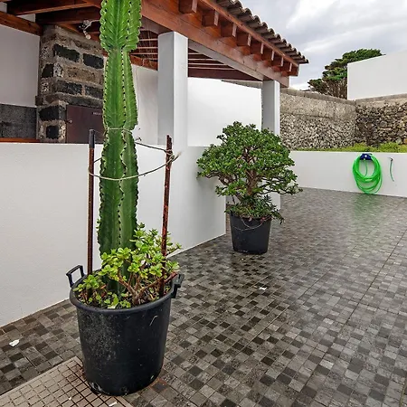 Windmill House Βίλα *